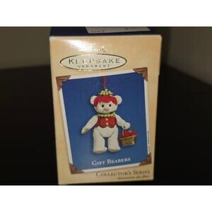 2002 Gift Bearers #4‎ Hallmark Keepsake Christmas Ornament